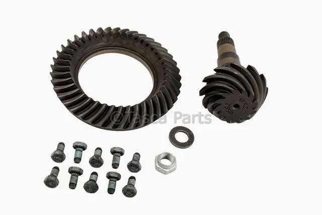 Differential Ring and Drive Pinion Gear Set - GM (12479205)