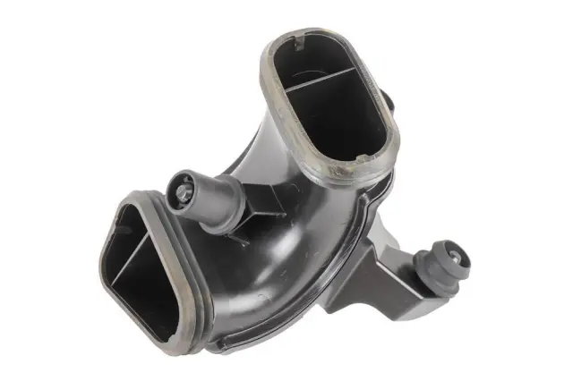 Engine Air Intake Resonator - GM (13337772)