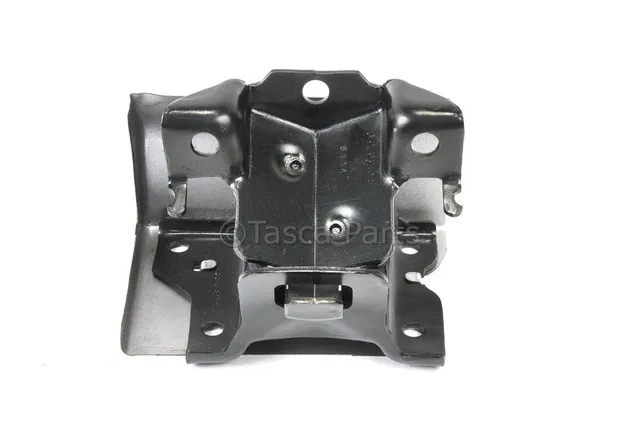 Passenger Side Engine Frame Side Mount - GM (15829220) - view 2