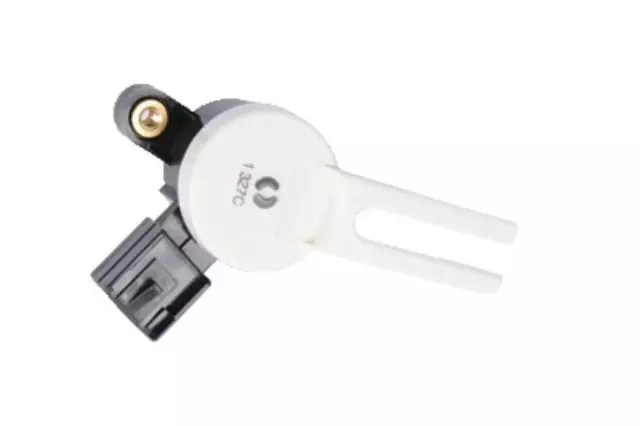 Clutch Pedal Position Switch - GM (20995840)