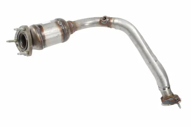 3-Way Catalytic Converter with Gasket and Studs - GM (22674111)