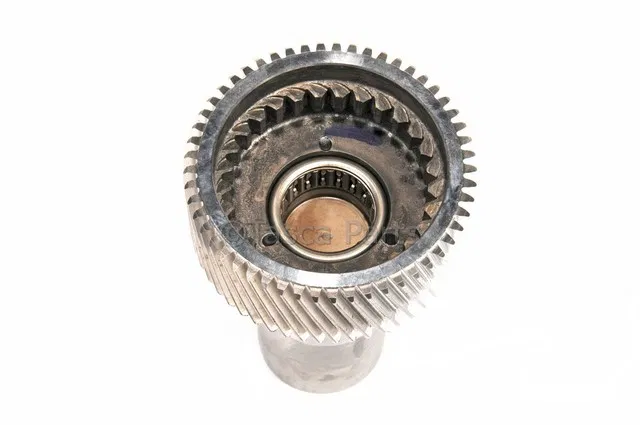 Transfer Case Input Shaft - GM (23313679)