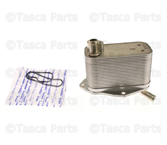 Engine Oil Cooler - Volvo (30757620)