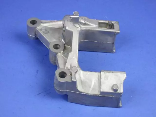 Transmission Mount Bracket - Mopar (4721335AB) - view 4