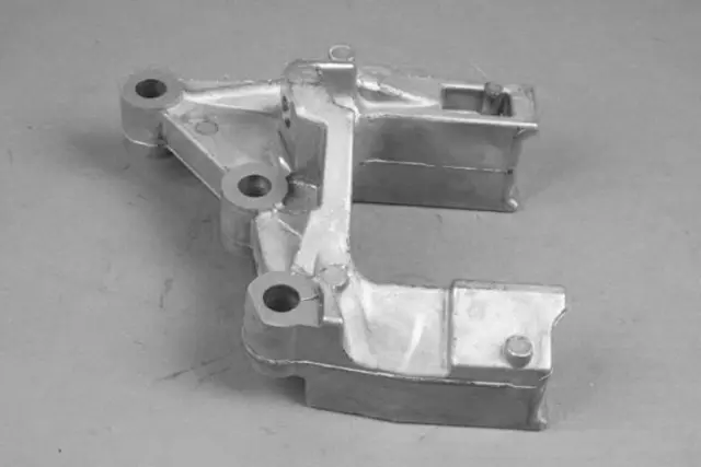 Transmission Mount Bracket - Mopar (4721335AB) - view 6