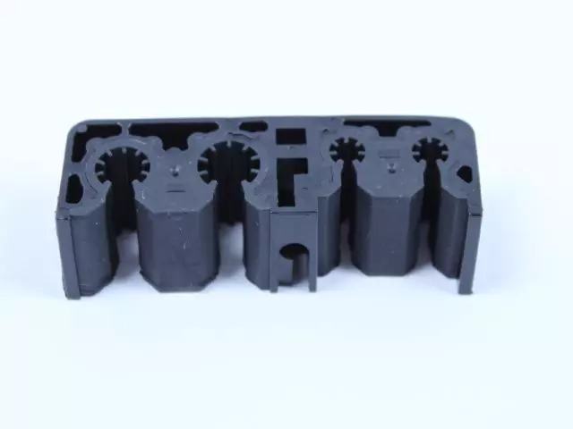Fuel Bundle Clip - Mopar (5137752AA) - view 3