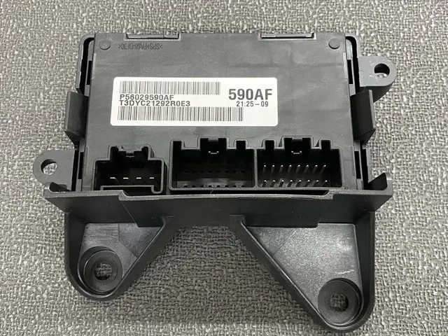 Transfer Case Control Module - Mopar (56029590AF) - view 3