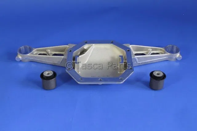 Differential Cover - Mopar (68294747AA) - view 3