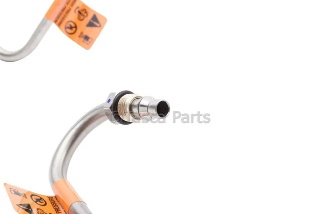 Front Fuel Feed Hose - GM (84016244)