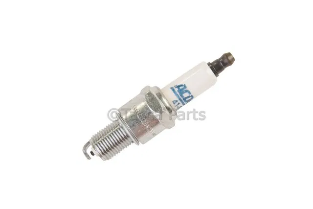 Double Platinum Spark Plug - GM (88901008) - view 2