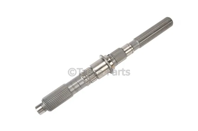 Transfer Case Rear Output Shaft - GM (89059641)